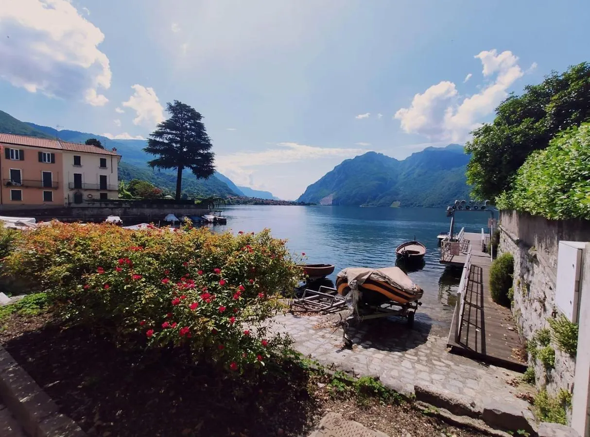 La Casina Al Lago Манделло-дель-Ларио 0*,  Италия